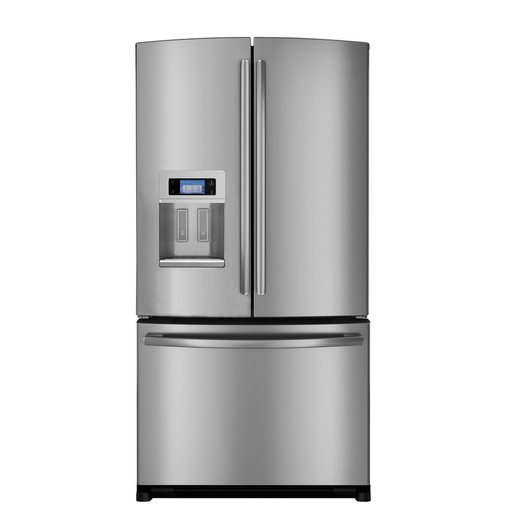 Promoções Black Friday: geladeira inox modelo Side by Side Inverse, com dispenser de água e gelo na porta, em frente a um fundo branco