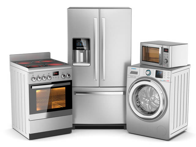 Ofertas de Natal 2018: da esquerda para a direita temos fogão 6 bocas, geladeira Side by Side Inverse, máquina de lavar e, sobre ela, um micro-ondas - todos com acabamento em inox