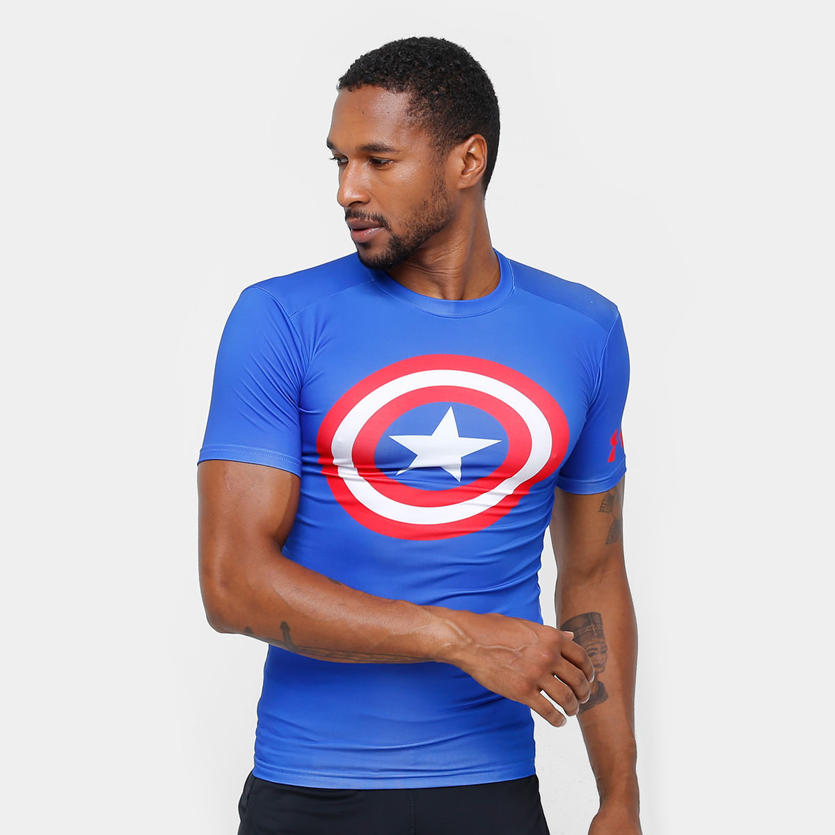 camisa de compressão under armour heroes