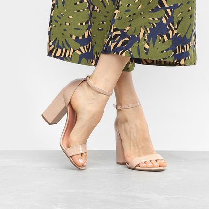 sandália ala salto grosso verniz feminina