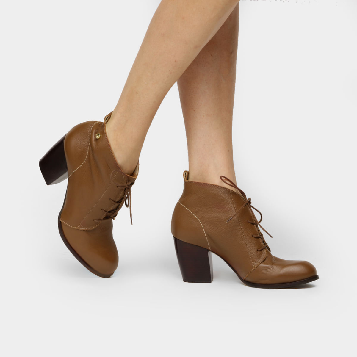 bota marrom jorge bischoff