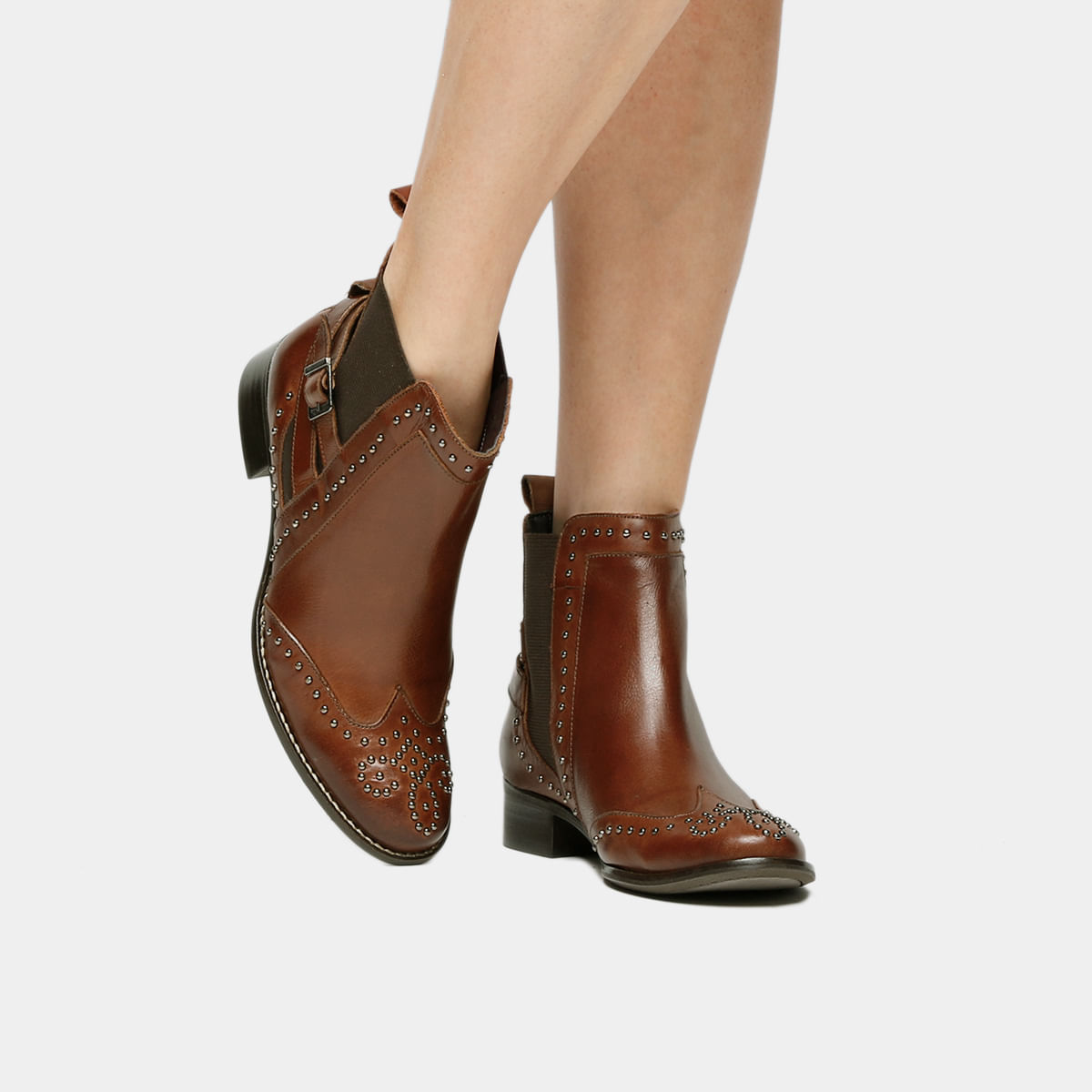 bota chelsea shoestock
