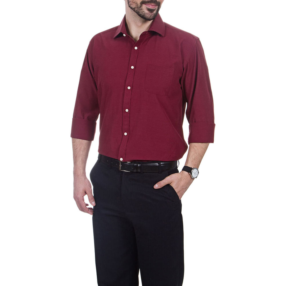 camisa social vinho com calça preta